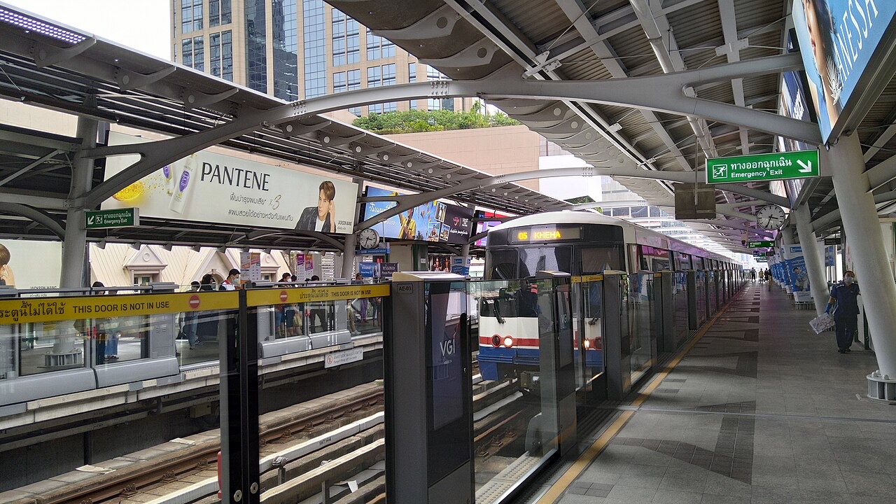 The platform at Phrom Phong BTS Skytrain station