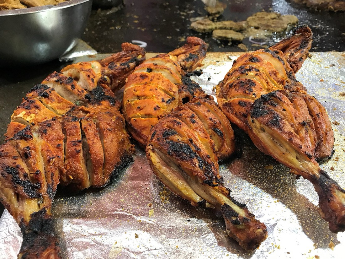 A plate of tandoori chicken