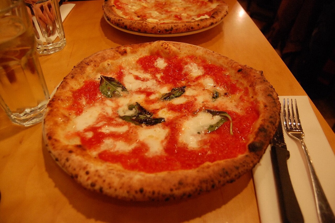 A wood-fired Margherita pizza